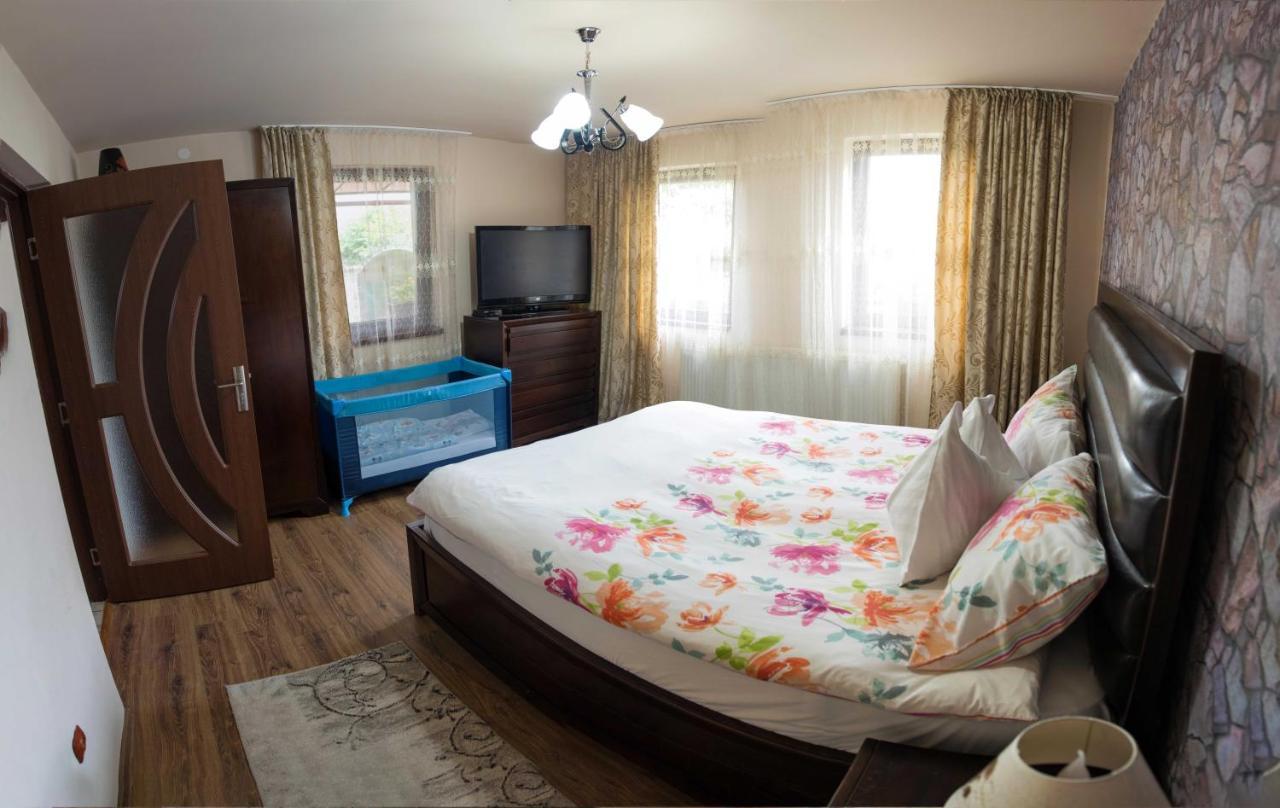 Erika'S Holiday Cottage Peris Екстериор снимка